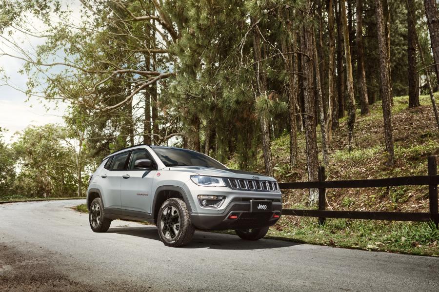  Jeep Compass Trailhawk 2016 года  (LA) (фото 21 из 27)